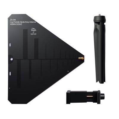 Log-Periodic Dipole Array Antenna